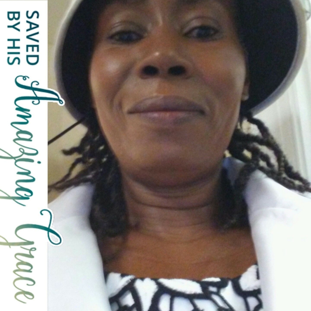 Meet your Posher, Cynthia